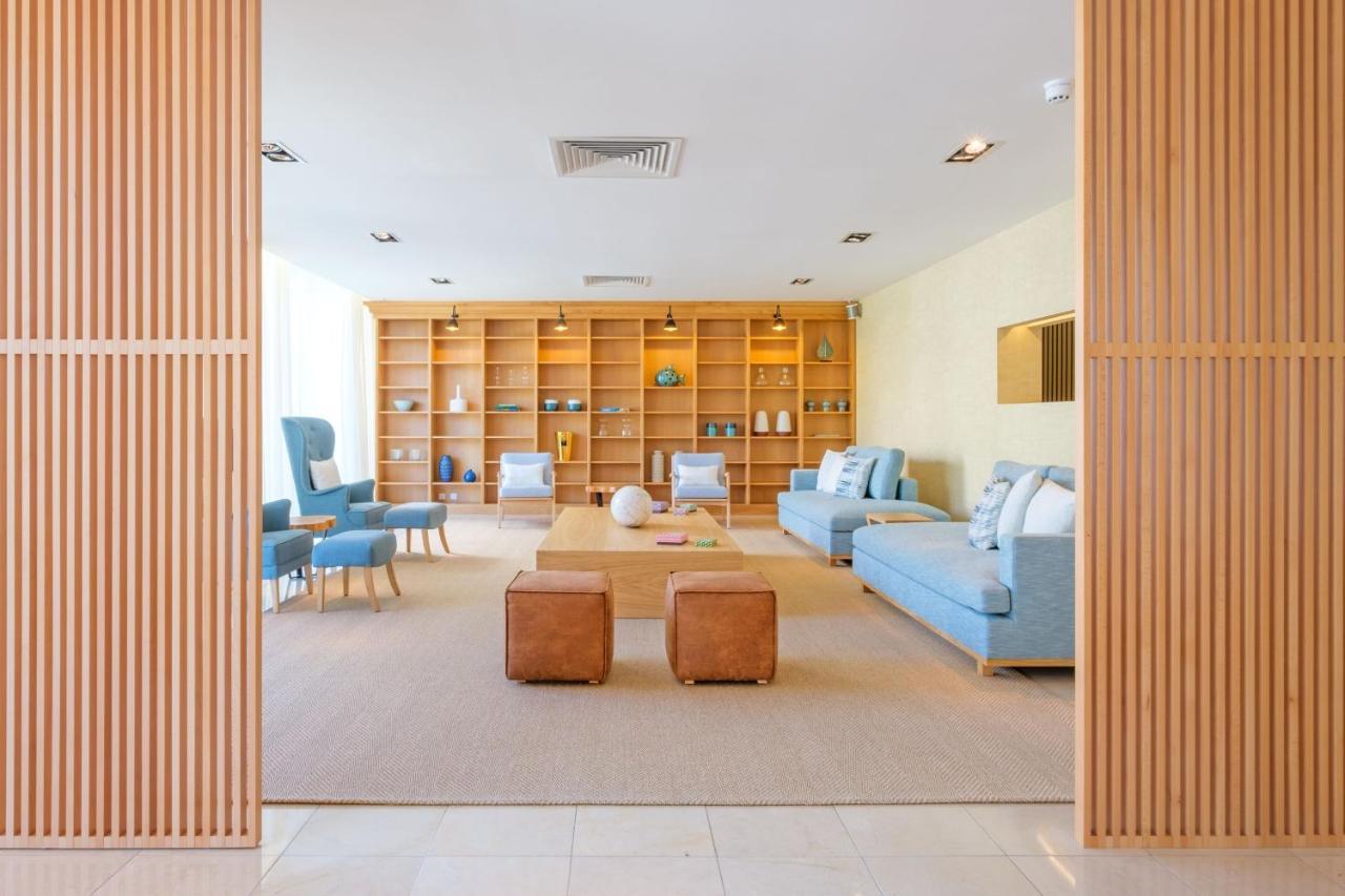 فندق ومطعم ماليبو فوز فيغيورا دا فوز المظهر الخارجي الصورة The library at the International Centre for Leadership in Education