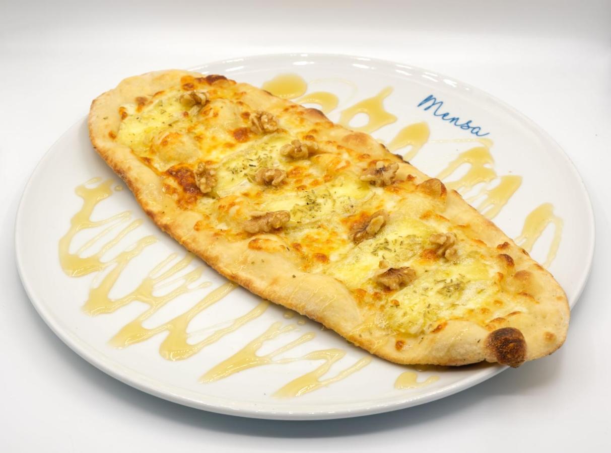فندق ومطعم ماليبو فوز فيغيورا دا فوز المظهر الخارجي الصورة Cheese pie