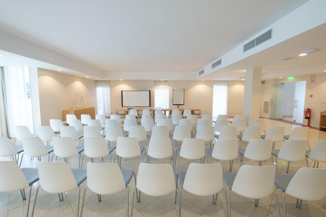 فندق ومطعم ماليبو فوز فيغيورا دا فوز المظهر الخارجي الصورة The conference room