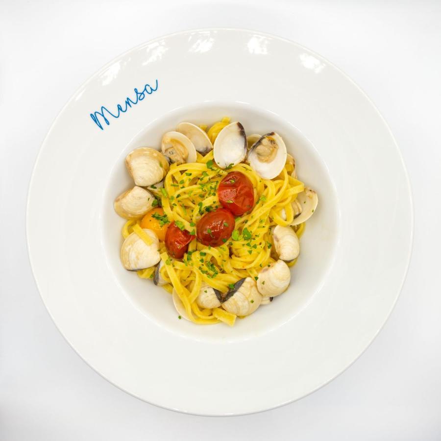 فندق ومطعم ماليبو فوز فيغيورا دا فوز المظهر الخارجي الصورة Spaghetti vongole